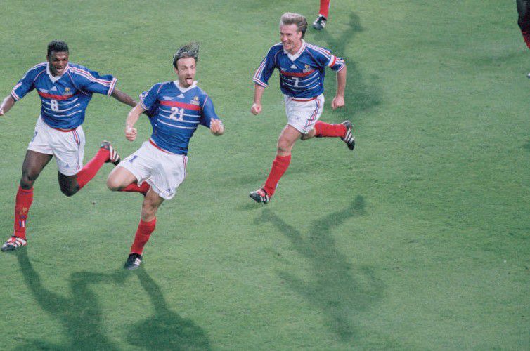 Dugarry (középen) és Deschamps (jobbra) az 1998-as vb-n