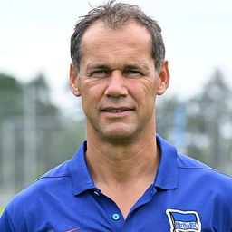 Dárdai magyar segítője is távozik a Herthától