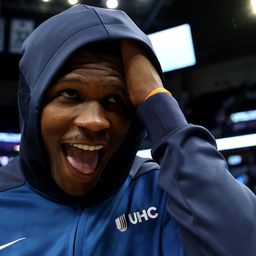 Nem lesz söprés a nyugati döntőben! Kiütéssel nyert a Minnesota Timberwolves – videóval