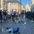 Káosz Münchenben: a szerb szurkolók összeverekedtek a rendőrökkel – videóval