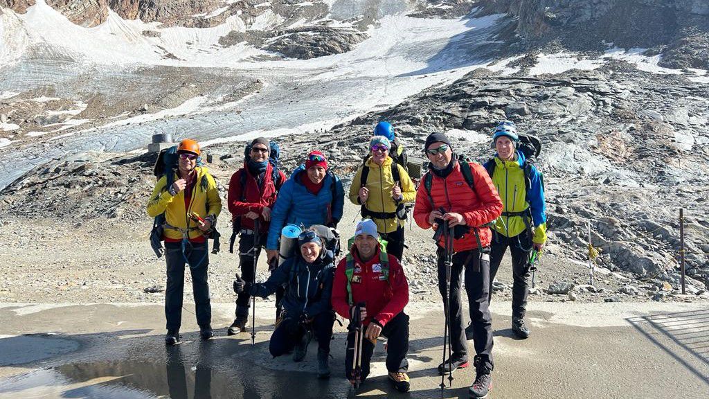Emléktáblát avattak a Monte Rosán eltűnt magyar hegymászó tiszteletére