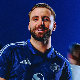 Kék mezt kapott a Manchester United