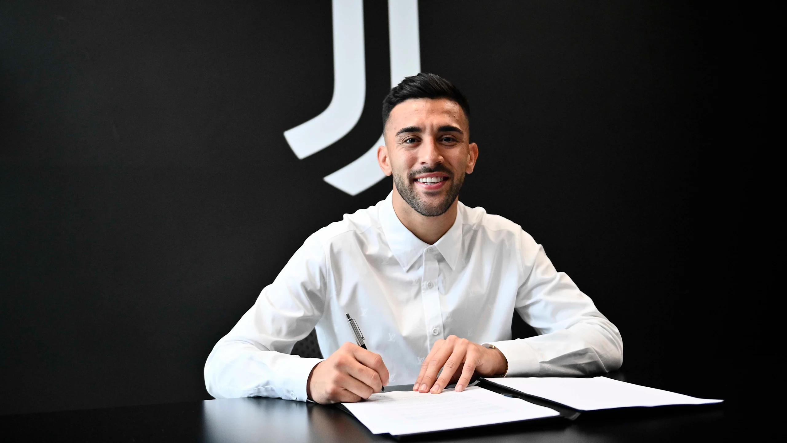 Nico González aláírt a Juventushoz (Fotó: juventus.com)