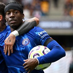 Madueke mesterhármasával nyert kiütéssel a Chelsea; Kerkezék döntetlent játszottak