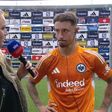 Hatalmas baki a Bundesligában: az ismert riporternő élő adásban égette be magát