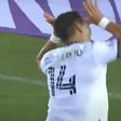 Videó: Chicharito duplával és bohóckodással válaszolt az ellenfél gúnyolódására