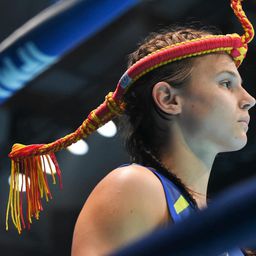 A muaythaios Nardelotti Ajsáért is szoríthatunk