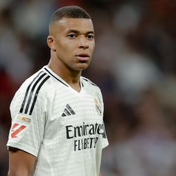 Ez nem hiányzott a Real Madridnak: Mbappé megsérült, lemarad a rangadóról is