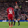 Fizetésmegvonással bünteti eltiltott játékosát a Liverpool