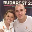 Szerezze meg a világsztárok által dedikált mezt, vízilabdát!
