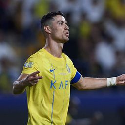 Ronaldo klasszikus gólörömével posztolt a „csúcsról” – fotóval