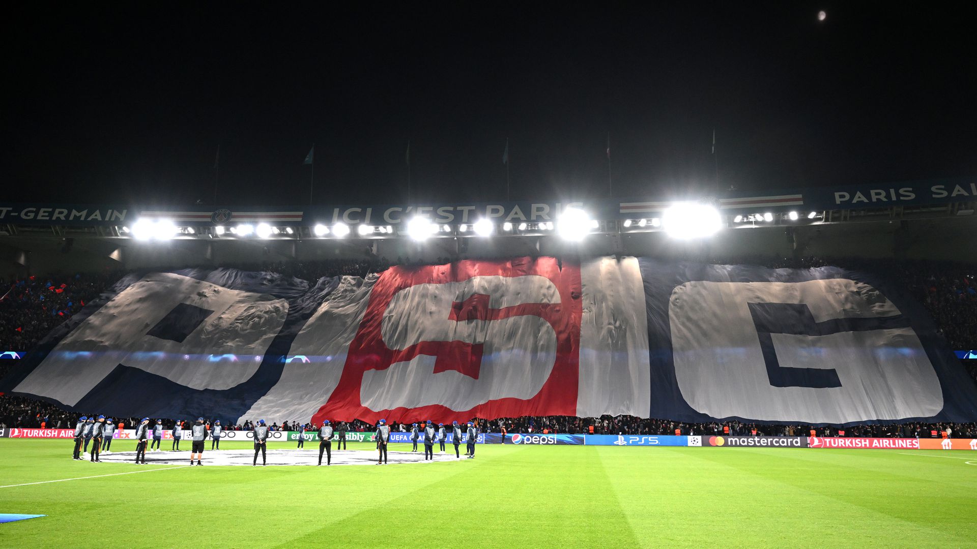 A hangulat ezúttal is csodás volt a Parc des Princes-ben (Fotó: Getty Images)