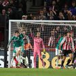 Hiába Kerkez gólja és Szoboszlai gólpassza, veszített a Liverpool a Brentford ellen