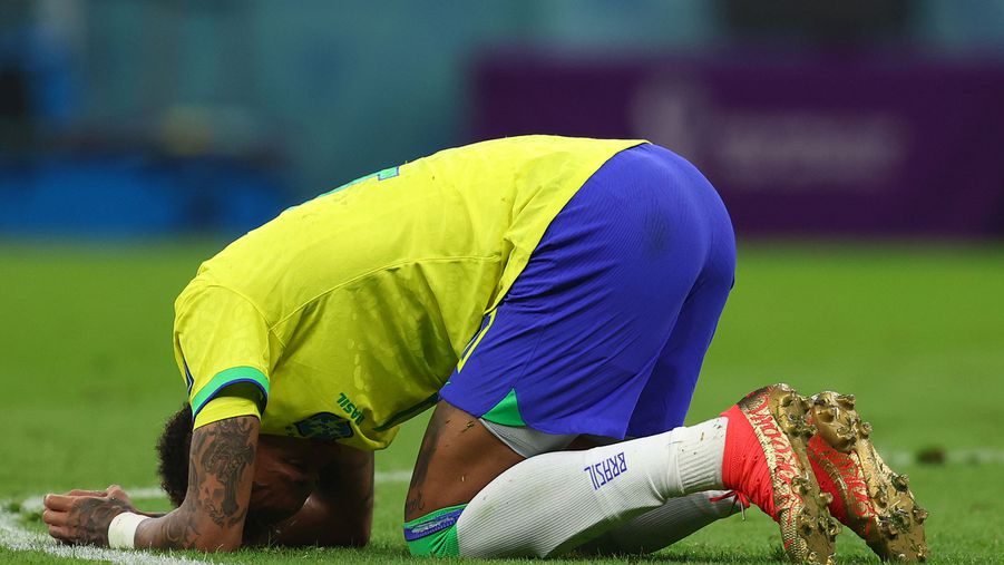 Neymart le kellett cserélni Szerbia ellen (fotó: Getty Images)