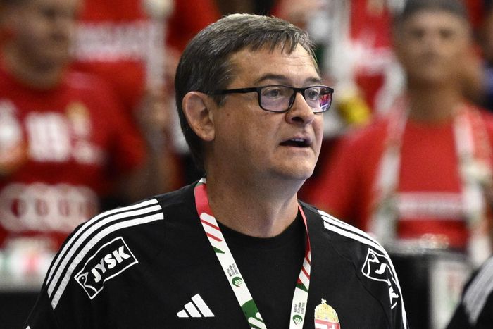 Golovin Vlagyimir együttese Szenegál ellen indítja a tornát (Fotó: MTI)