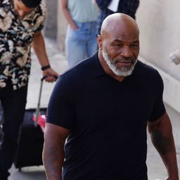 Mike Tysont egy harminc évvel ezelőtti szexuális zaklatás miatt perelte be egy nő