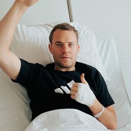 Síbakancsa mentette meg Manuel Neuer pályafutását