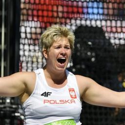 Autótolvaj elfogásában sérült meg a háromszoros olimpiai bajnoknő