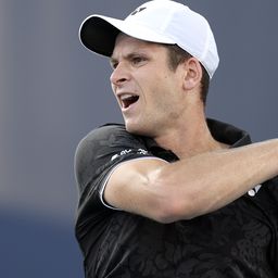 Hubert Hurkacz továbbjutott a miami tenisztornán