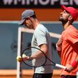 Újabb első meccses búcsú, Djokovics nem találja a formáját
