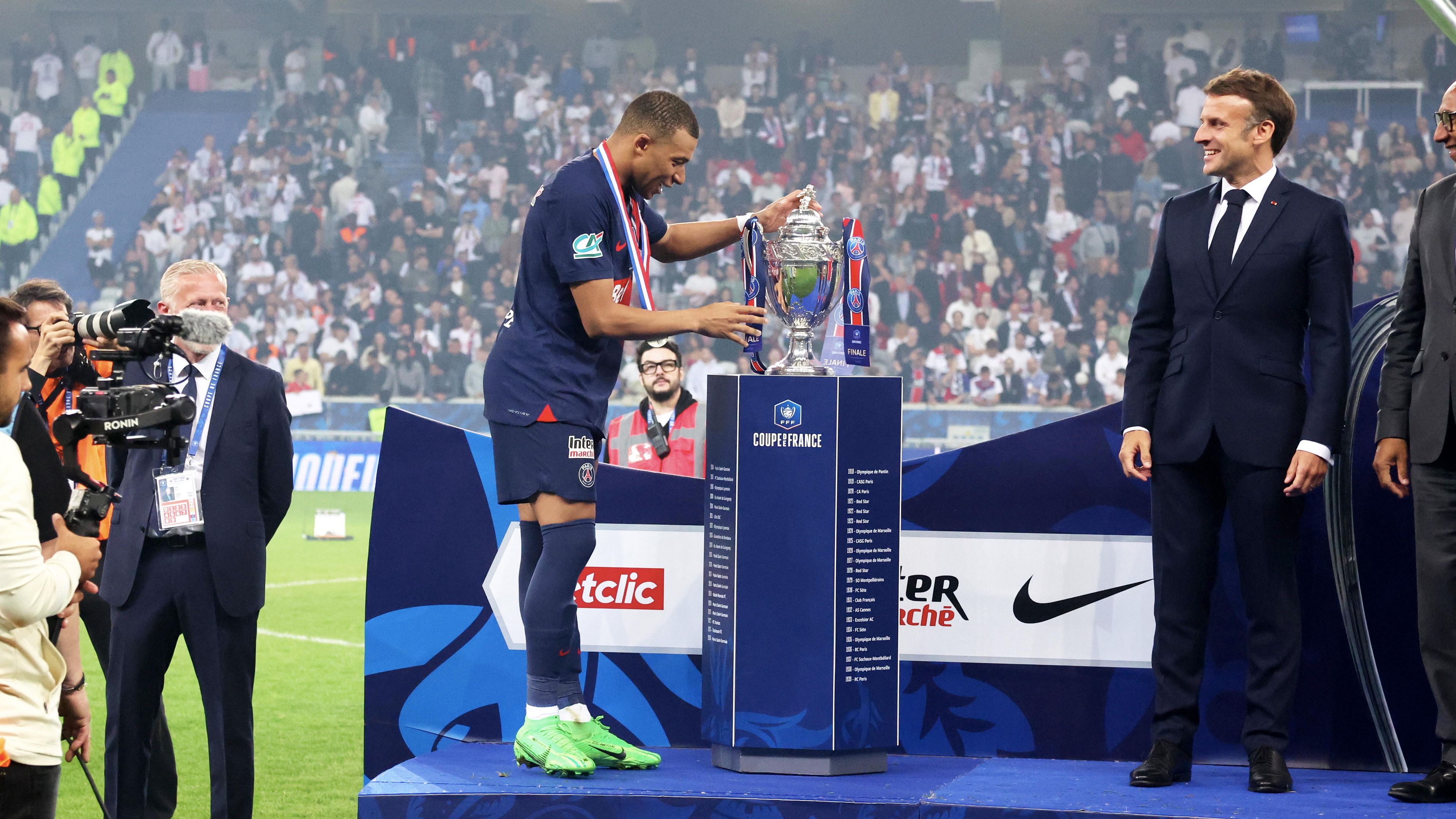 Kylian Mbappé is megünnepelte a PSG Francia Kupa sikerét