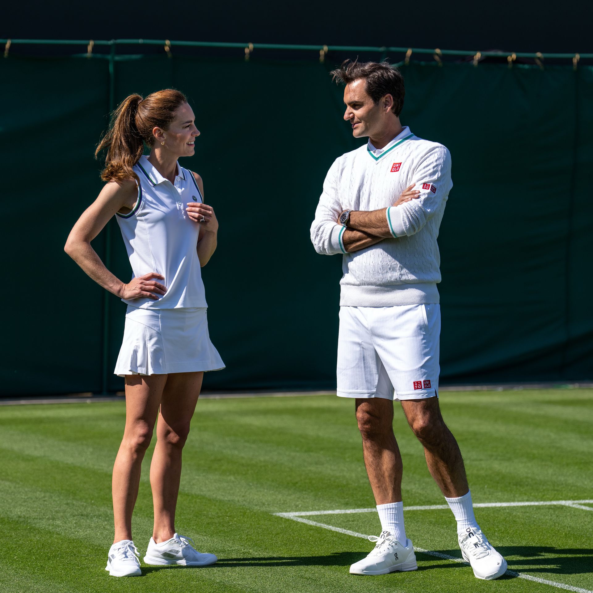 Kate Middleton és Roger Federer remekül érezte magát a teniszes filmforgatáson/Getty