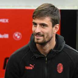 A Milan védője és a Lipcse csatára is a Villarrealnál folytatja