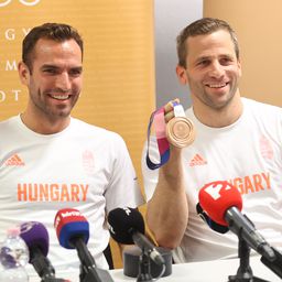 Borzasztó a kardozóink sorsolása: egymást verhetik ki egyéni világbajnokaink