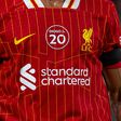 „Örökké 20” – különleges embléma a Liverpool mezein