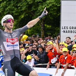 26 éves újonc nyerte a Tour de France utolsó előtti szakaszát