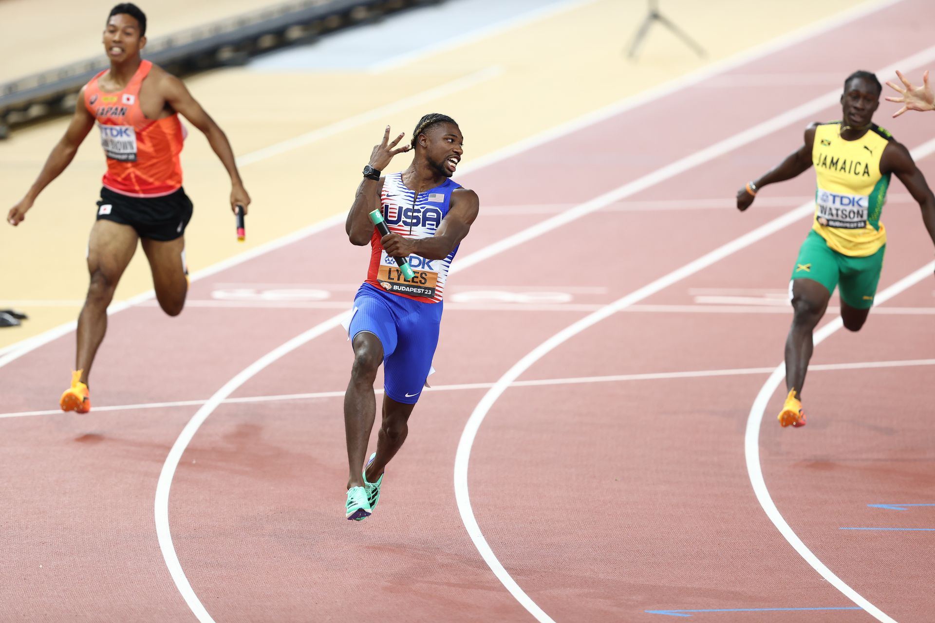 Noah Lyles: ahány ujja, annyi aranyam! (Fotó: Pozsonyi Zita)