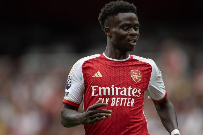 Bukayo Saka várhatóan ott lesz az Arsenal kezdőcsapatában