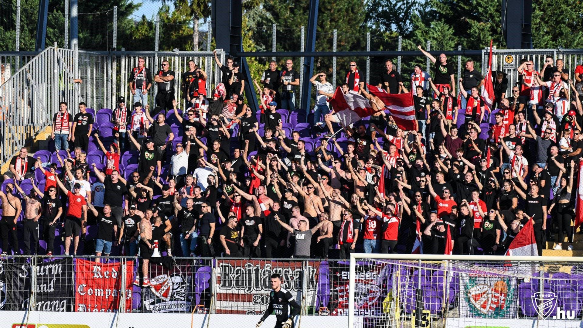 Legutóbb a Szusza Ferenc Stadionban is szép számmal jelen voltak a diósgyőri szurkolók, Nyíregyházán pedig sokkal többen lesznek. (Fotó: Szabó Krisztián/dvtk.eu)