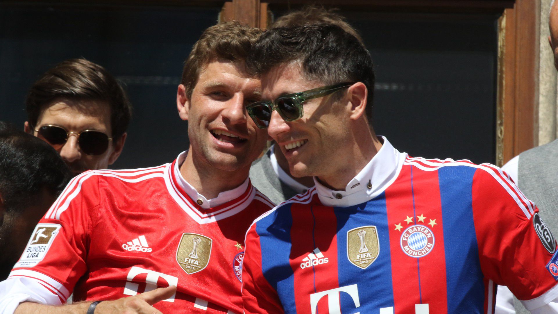 „Lewy, jövünk!” – Müller videón üzent a Barcelona csatárának