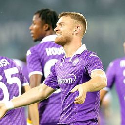 Gólzáporos győzelemmel állt a csoport élére a Fiorentina – videóval