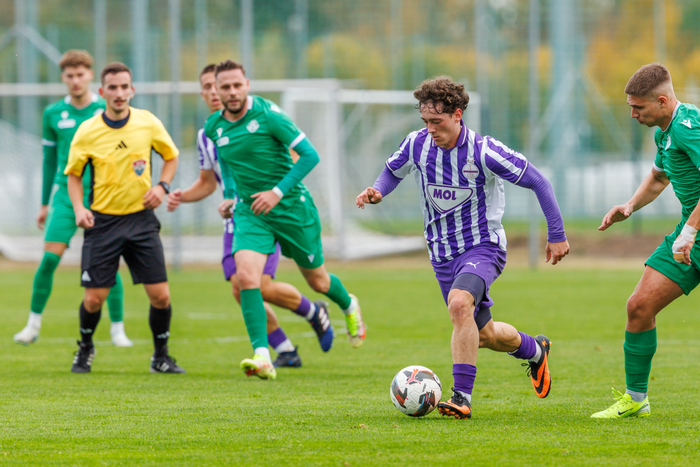 A fővárosi lila-fehérek pontot szereztek és elmozdultak a tabella utolsó helyéről. Fotó: Újpest FC