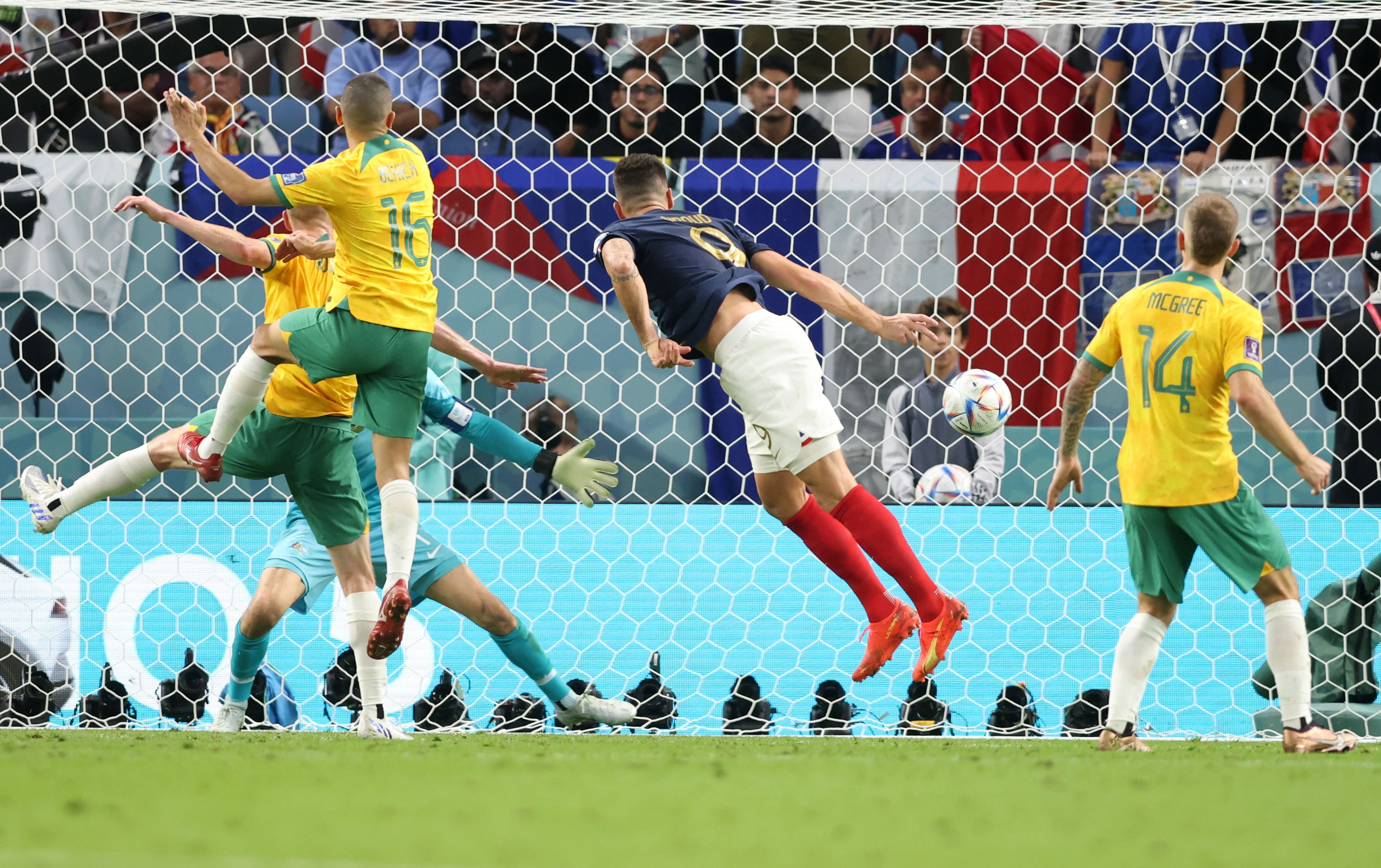 Sportal vébé TV: ,,A franciák élvezik a futballt, jó formában vannak, valószínűleg a dánokat is legyőzik" – Supka Attila