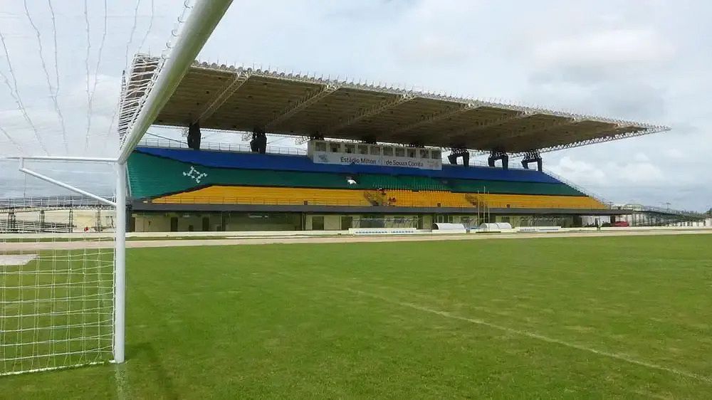Az Estádio Milton Correát direkt úgy építették, hogy a pálya egyik fele a déli, a másik az északi féltekén legyen / Fotó: Facebook