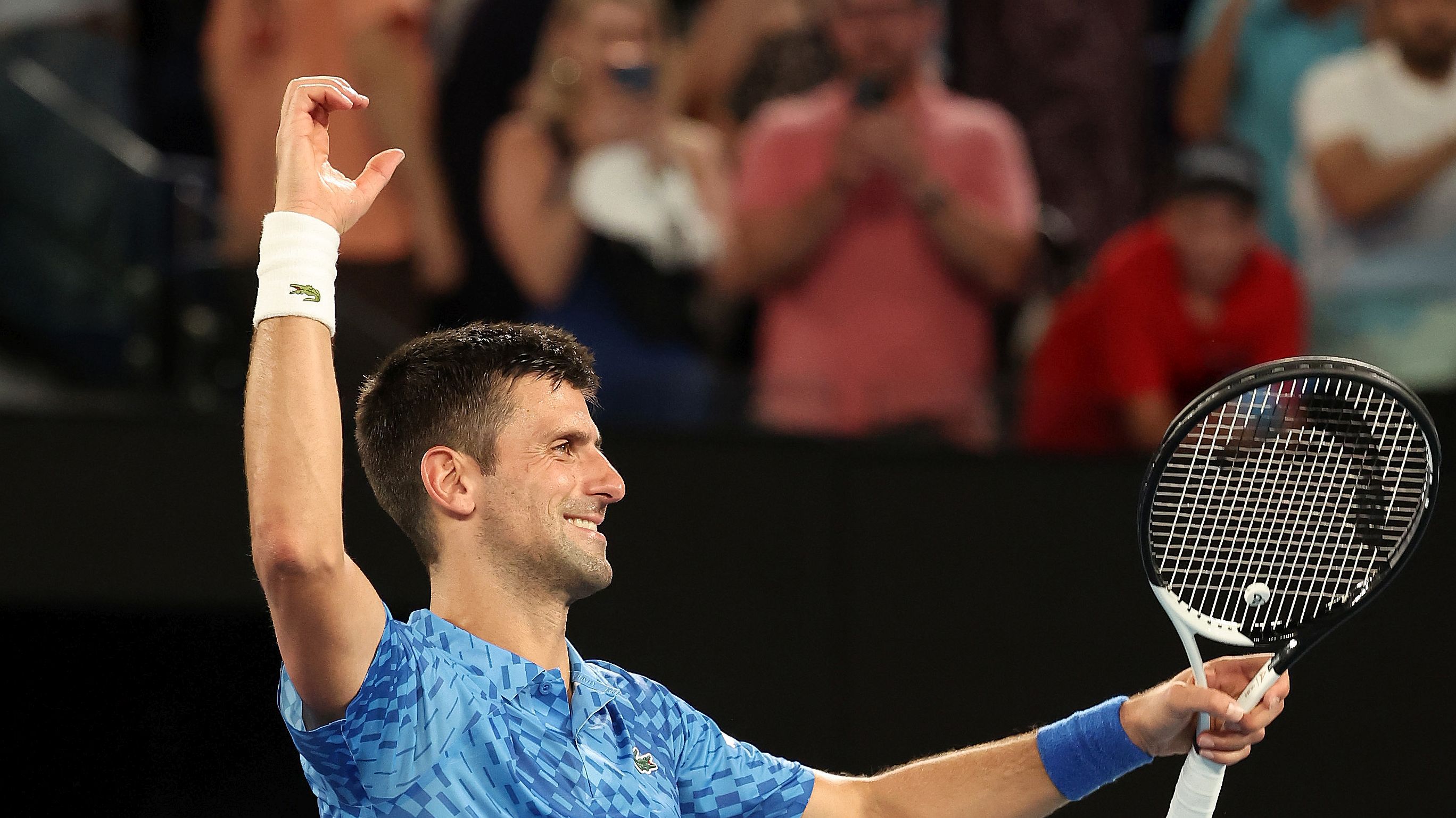 Djokovics–Cicipasz döntő lesz az Australian Openen – délelőtti hírösszefoglaló