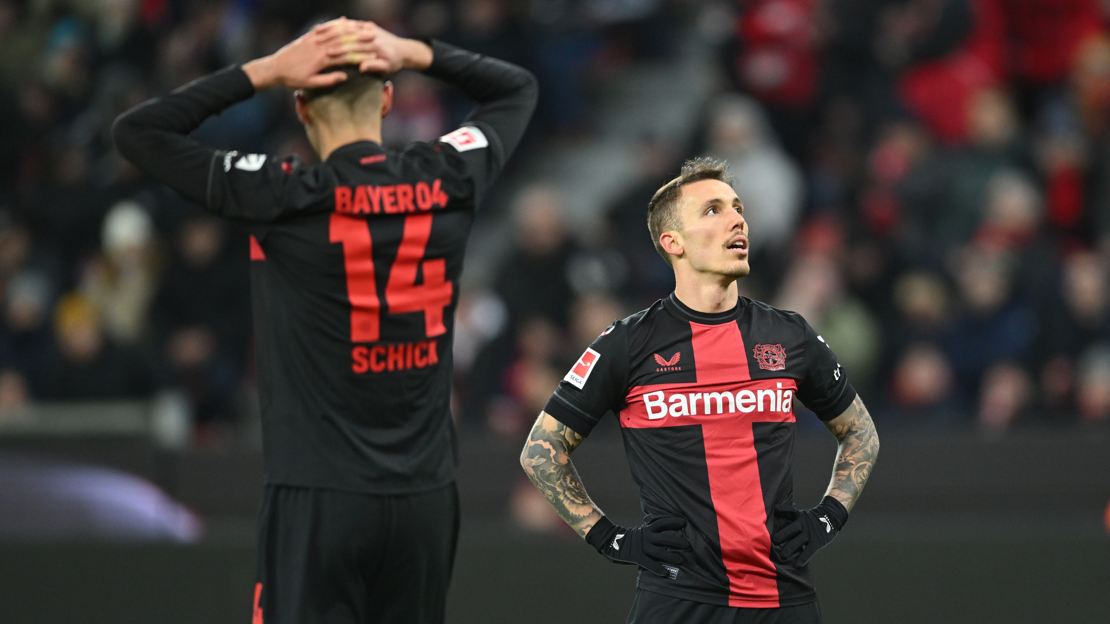 Örülhetnek Münchenben, botlott a Bayer Leverkusen