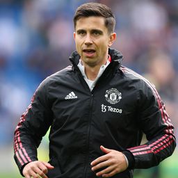 Az Egyesült Államokban folytatja a Manchester United edzője
