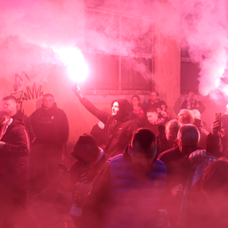 Videók: így vonultak a magyar szurkolók