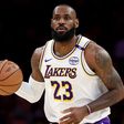 LeBron James a dudaszó pillanatában nyerte meg a meccset a Lakersnek – VIDEÓ