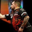 Premier League-forduló dartsban és futballban; kupaelődöntő Olaszországban – csütörtöki sportműsor
