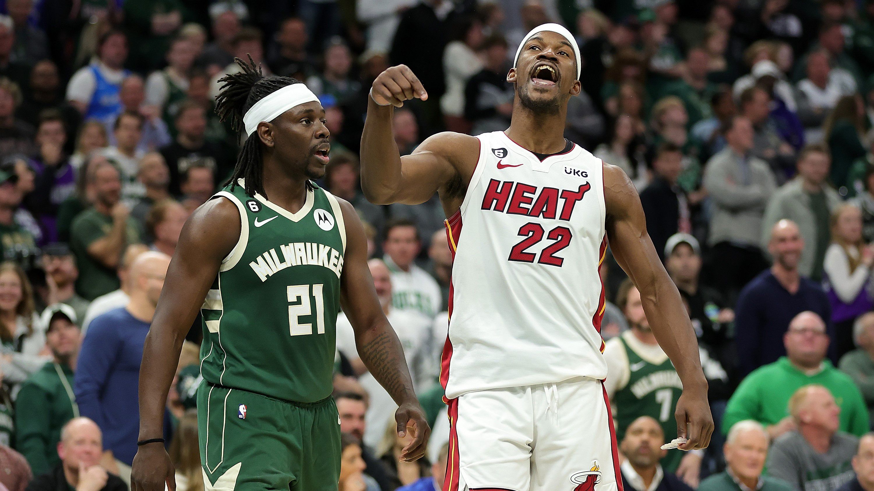 Jimmy Butler (jobbra) vezérletével a Miami kiejtette az alapszakaszgyőztes Milwaukee-t