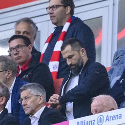 Bajnok lett a Bayern, azonnal kirúgták Oliver Kahnékat