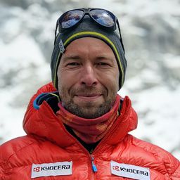 Dráma: felesége és fia veszítette el az eltűnt magyar hegymászót