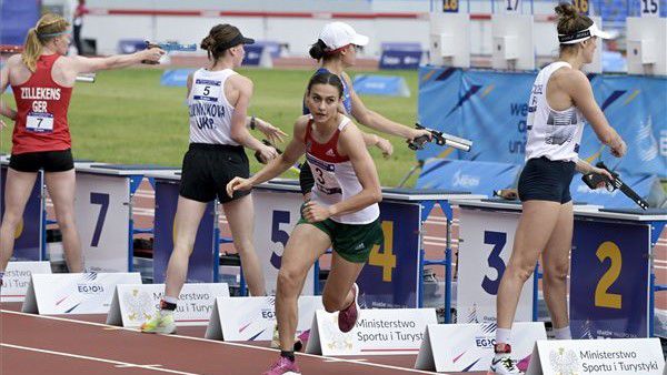 Barta Luca a női öttusázók elődöntőjének kombinált versenyszámában az Európa Játékokon a krakkói AWF Sport Centrumban (Fotó: MTI/Koszticsák Szilárd)