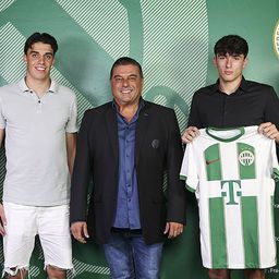 Négy játékosnak is profi szerződést ajánlott a Ferencváros
