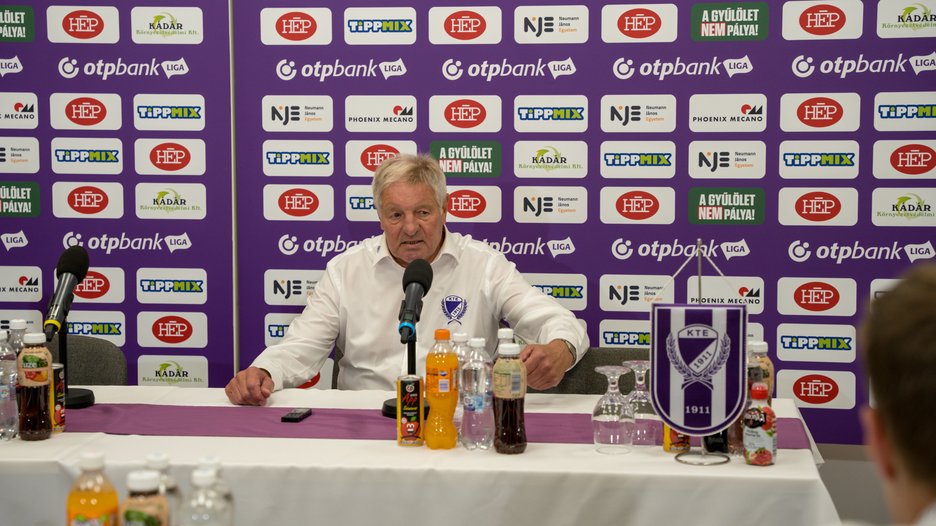 Lóczi István, a Kecskemét vezetőedzője ott volt a mérkőzés utáni sajtótájékoztatón (Fotó: Cselleng Ádám)